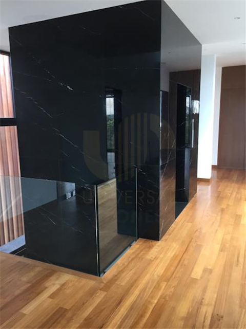 Horizon Hill Bungalow 