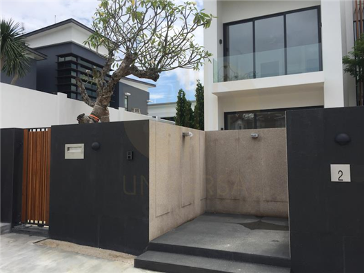 Horizon Hill Bungalow 